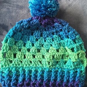 Ombre handmade hat with pompom